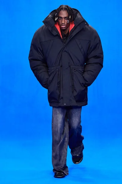 Look 60